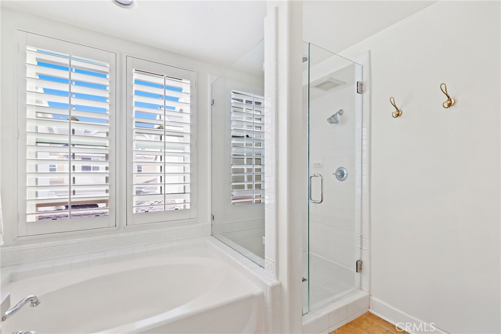 MLS #OC25239186 image #23