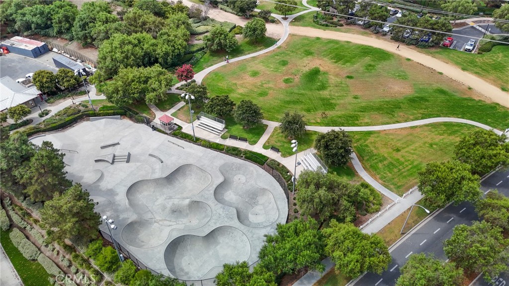 MLS #OC25239186 image #36