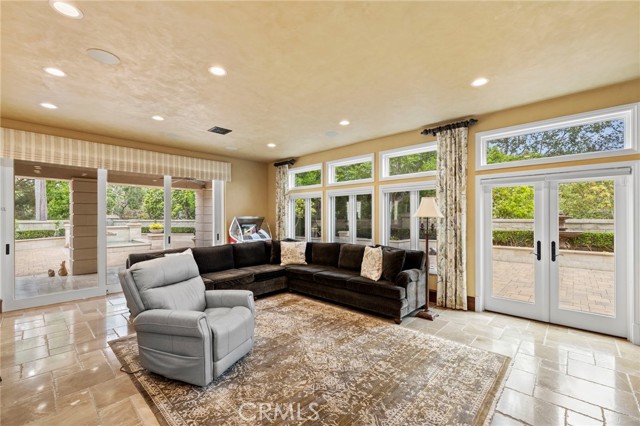 MLS #OC25239267 image #24