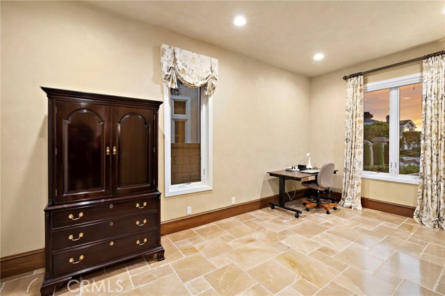 MLS #OC25239267 image #28