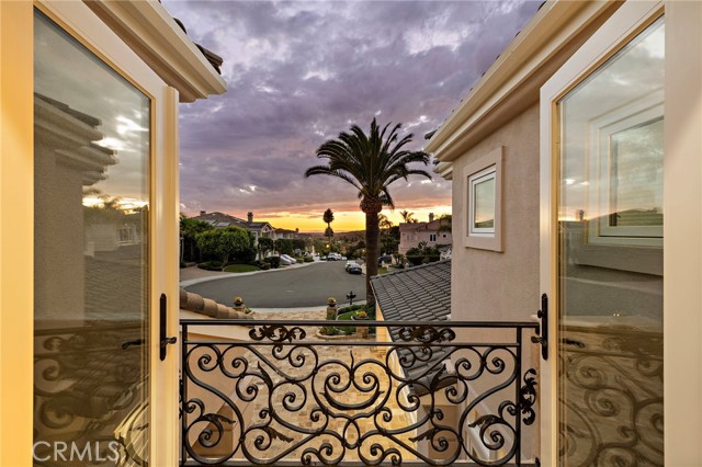 MLS #OC25239267 image #32