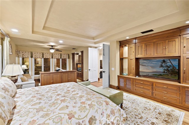 MLS #OC25239267 image #34