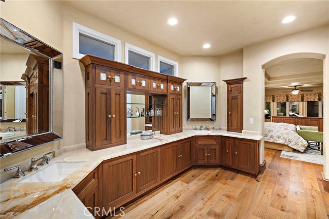 MLS #OC25239267 image #37