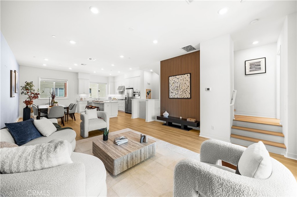 MLS #OC25179758 image #10