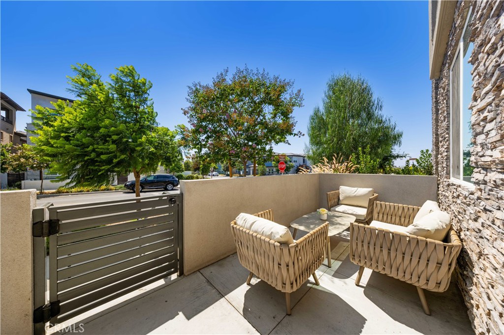 MLS #OC25179758 image #3