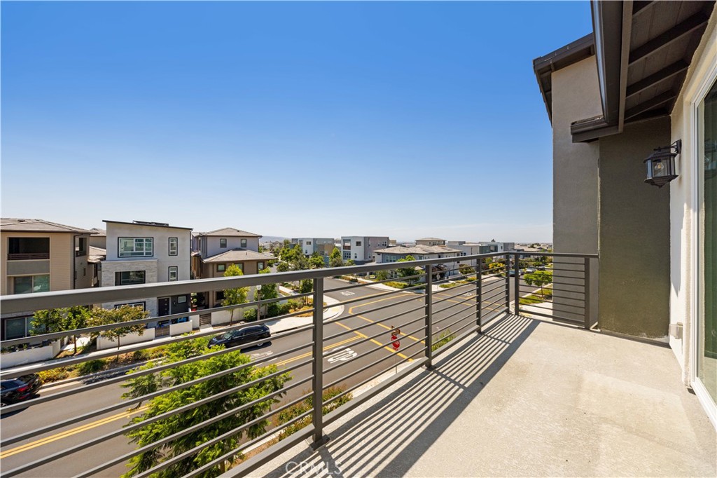 MLS #OC25179758 image #30