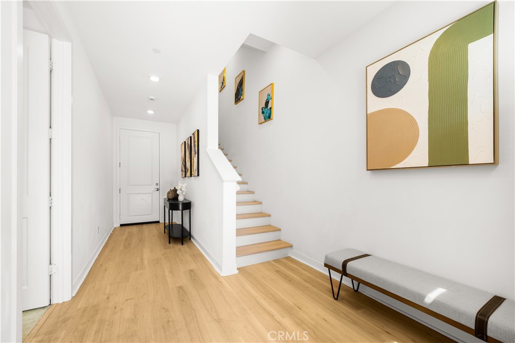 MLS #OC25179758 image #4