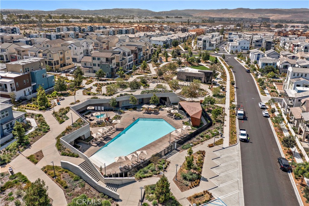 MLS #OC25179758 image #40