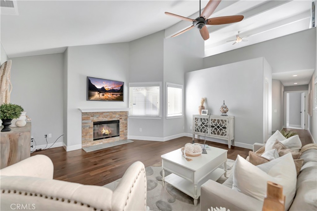 MLS #OC25239429 image #29