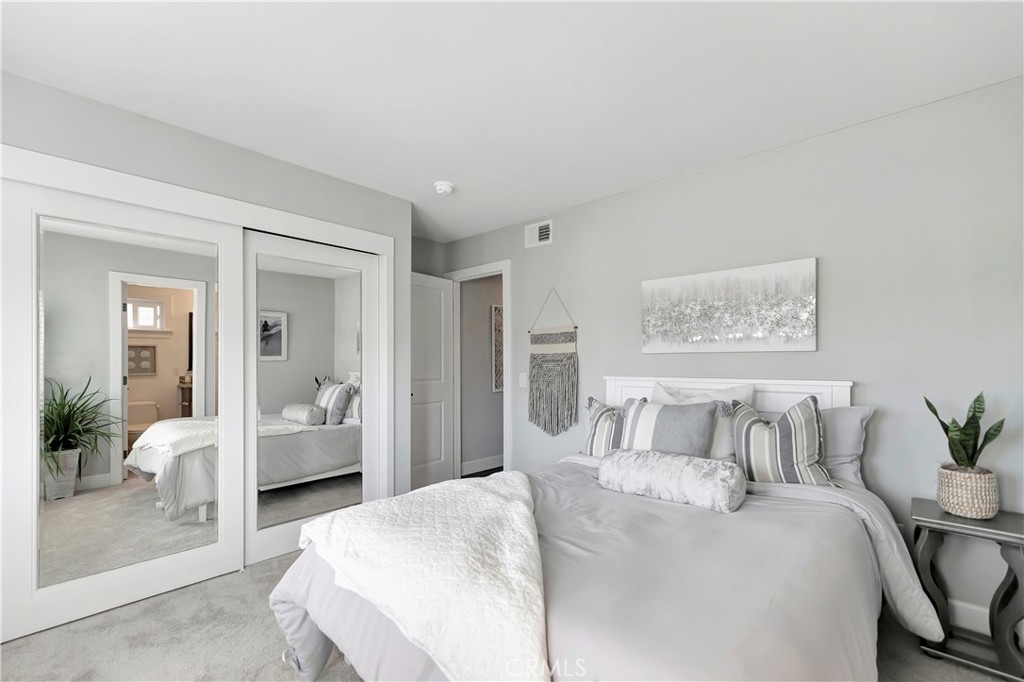 MLS #OC25239429 image #35