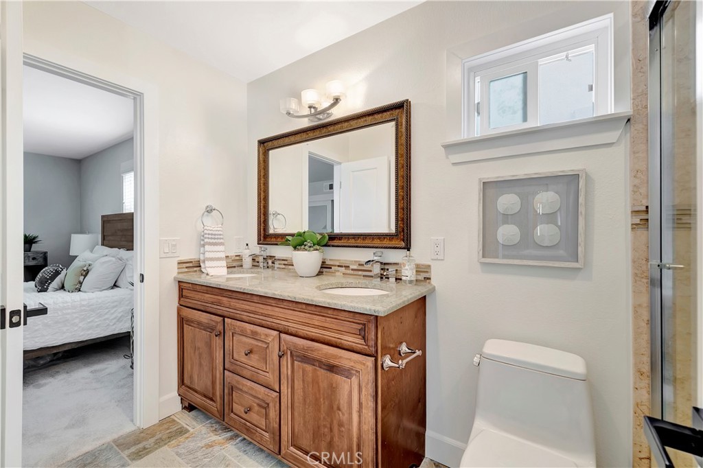 MLS #OC25239429 image #36