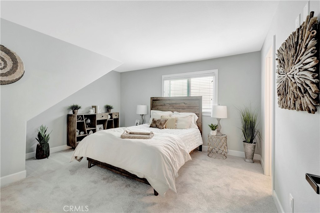 MLS #OC25239429 image #38