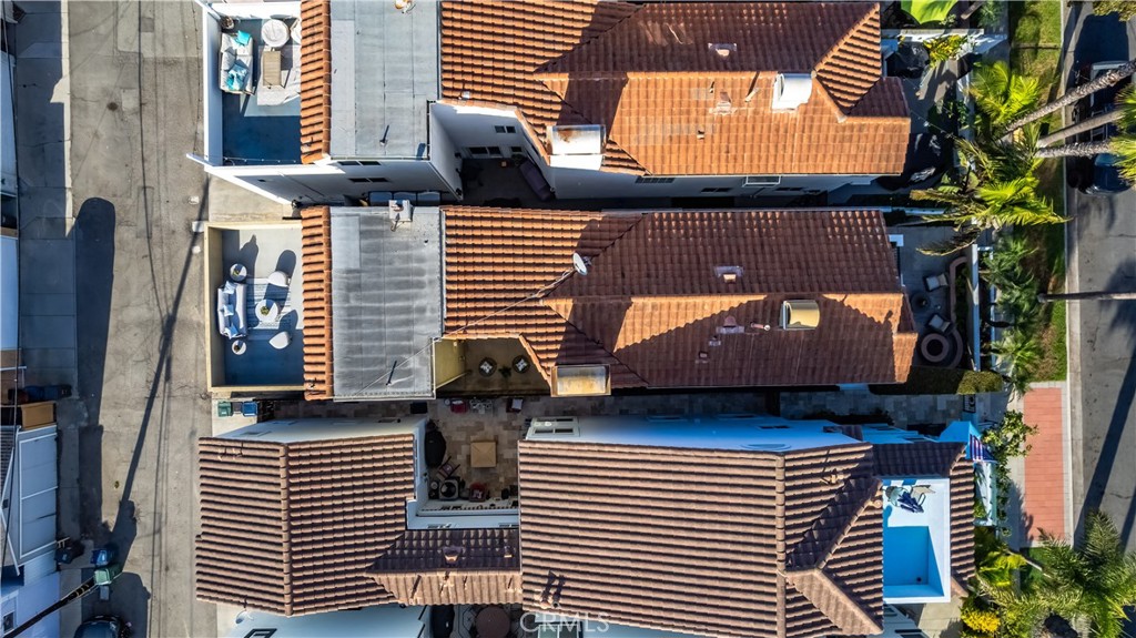 MLS #OC25239429 image #53