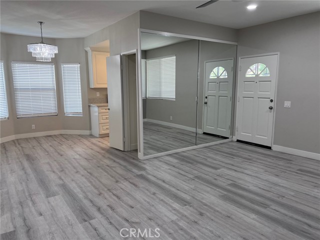 MLS #OC25239441 image #3