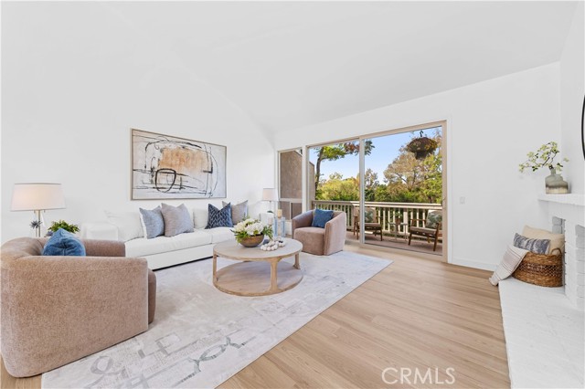 MLS #OC25239498 image #4