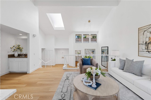 MLS #OC25239498 image #5