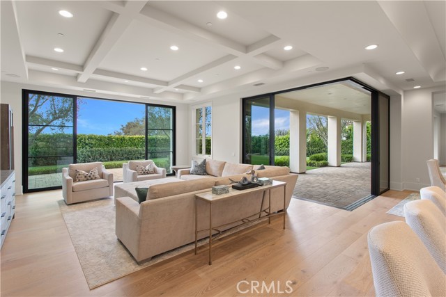 MLS #OC25239527 image #17