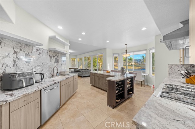 MLS #OC25239548 image #9