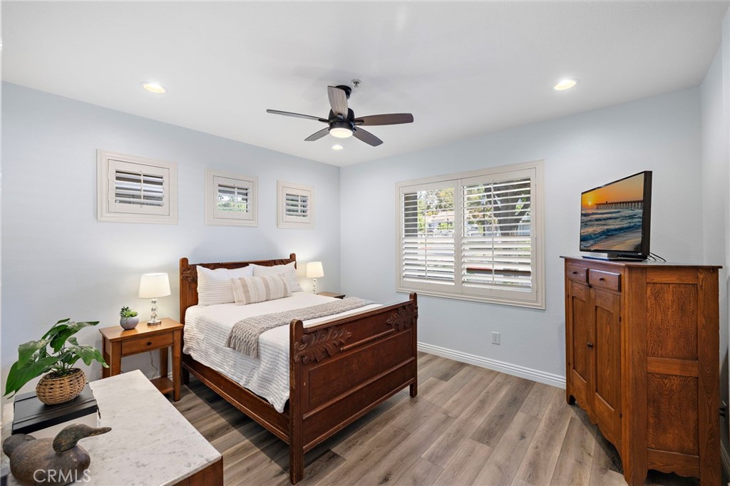 MLS #OC25239561 image #15