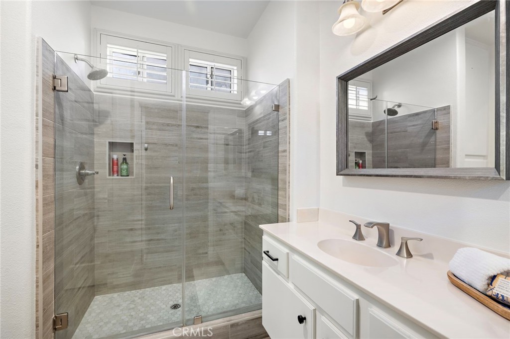 MLS #OC25239561 image #18