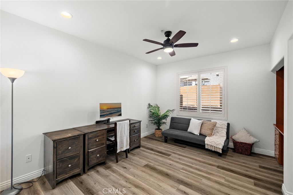 MLS #OC25239561 image #21