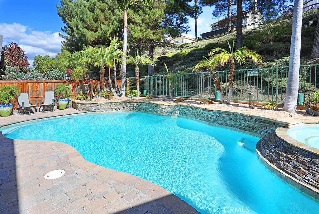 MLS #OC25239630 image #37