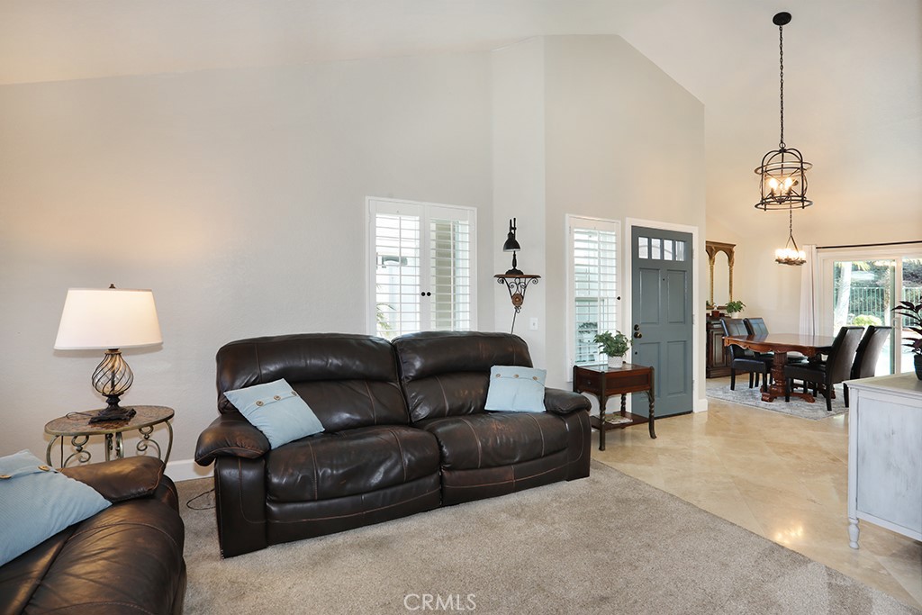 MLS #OC25239630 image #5