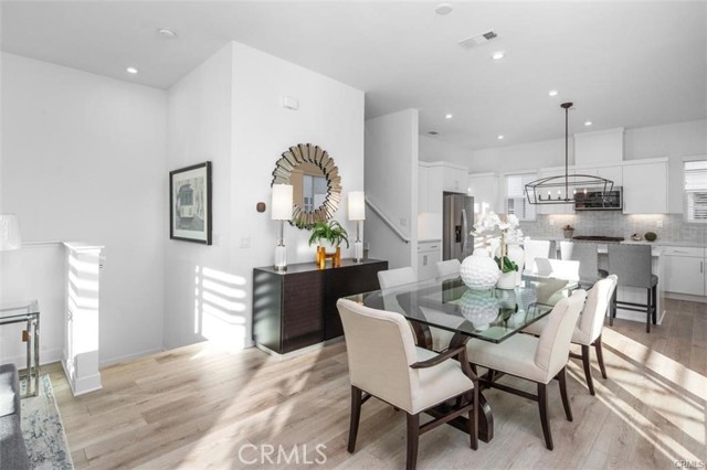 MLS #OC25239699 image #18