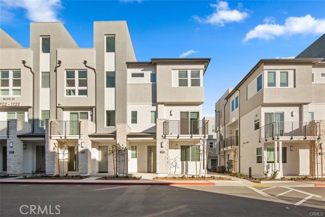 MLS #OC25239699 image #5