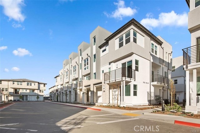 MLS #OC25239699 image #6