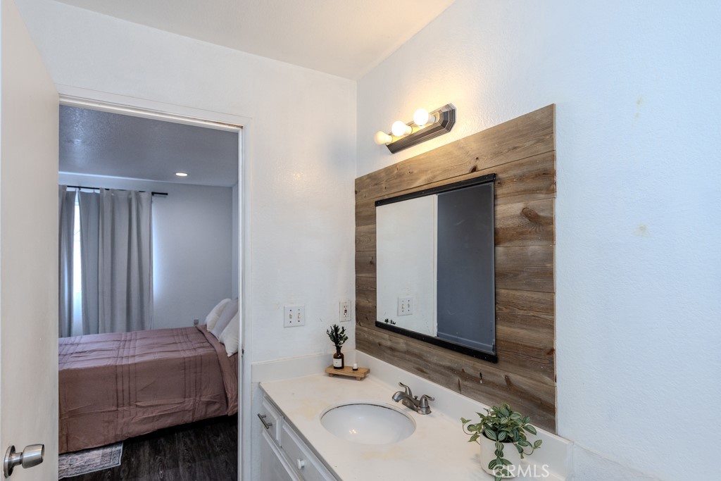 MLS #OC25239717 image #21