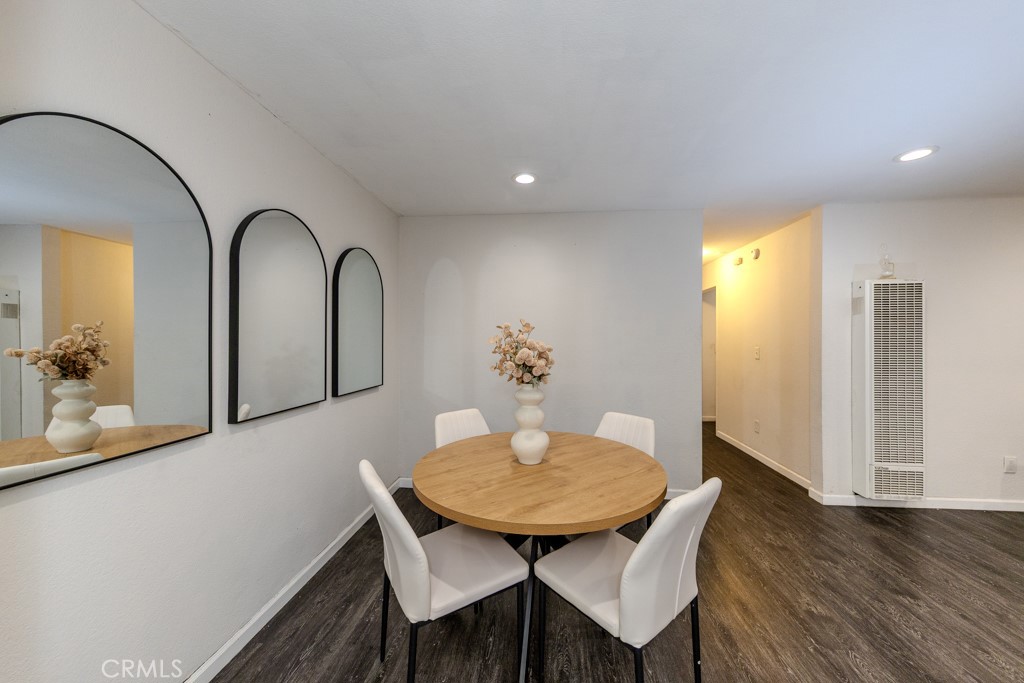 MLS #OC25239717 image #5