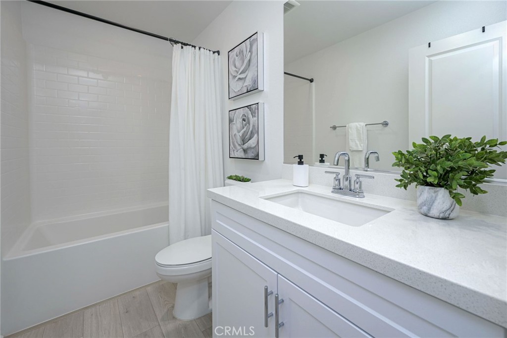 MLS #OC25239926 image #20