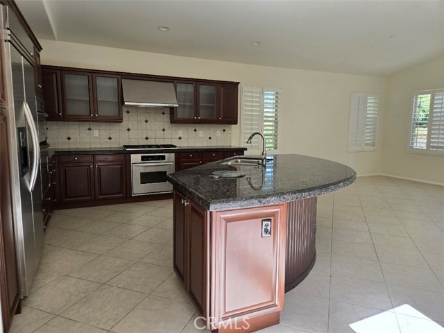 MLS #OC25239927 image #8