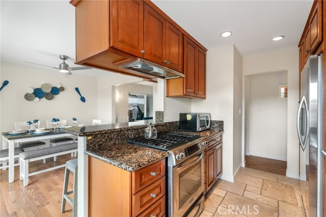MLS #OC25239943 image #3