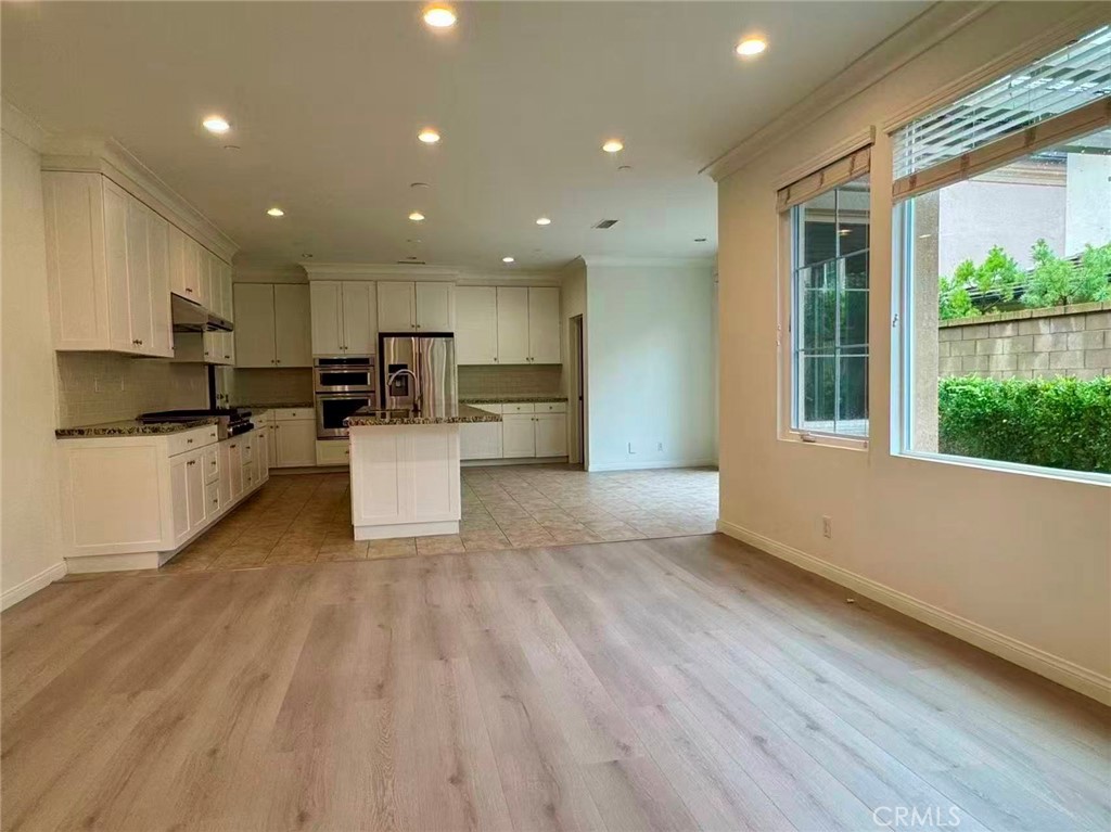 MLS #OC25239947 image #2