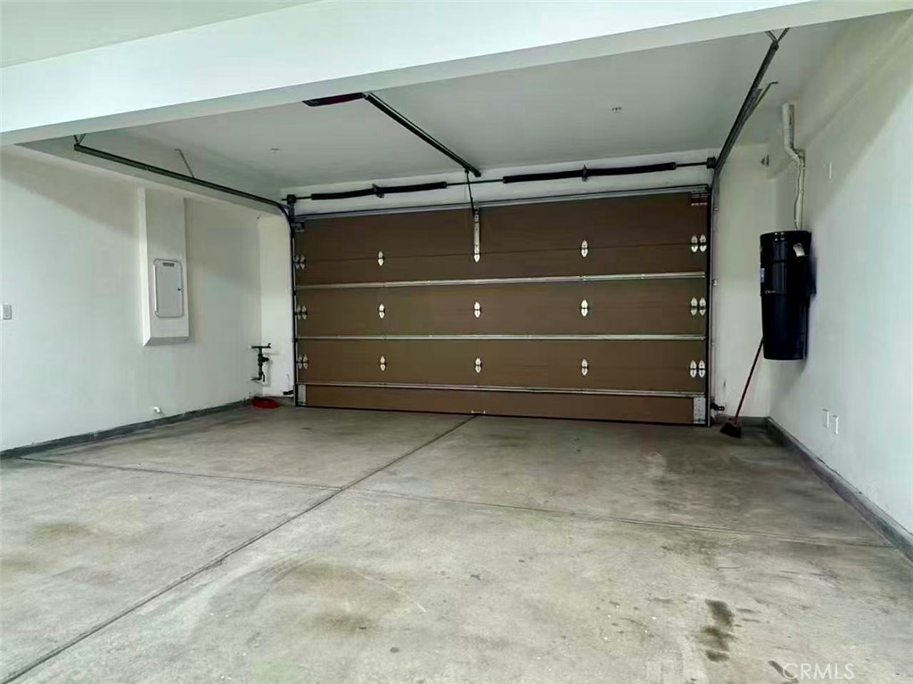 MLS #OC25239947 image #23