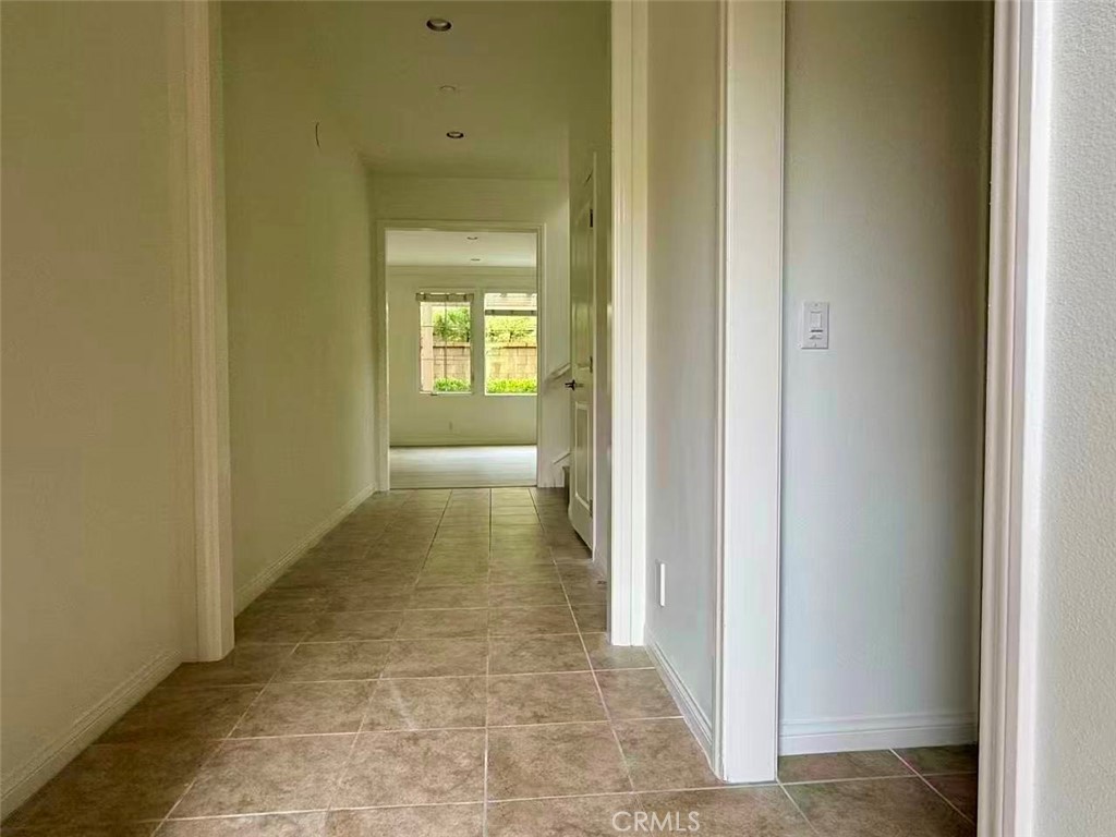 MLS #OC25239947 image #8