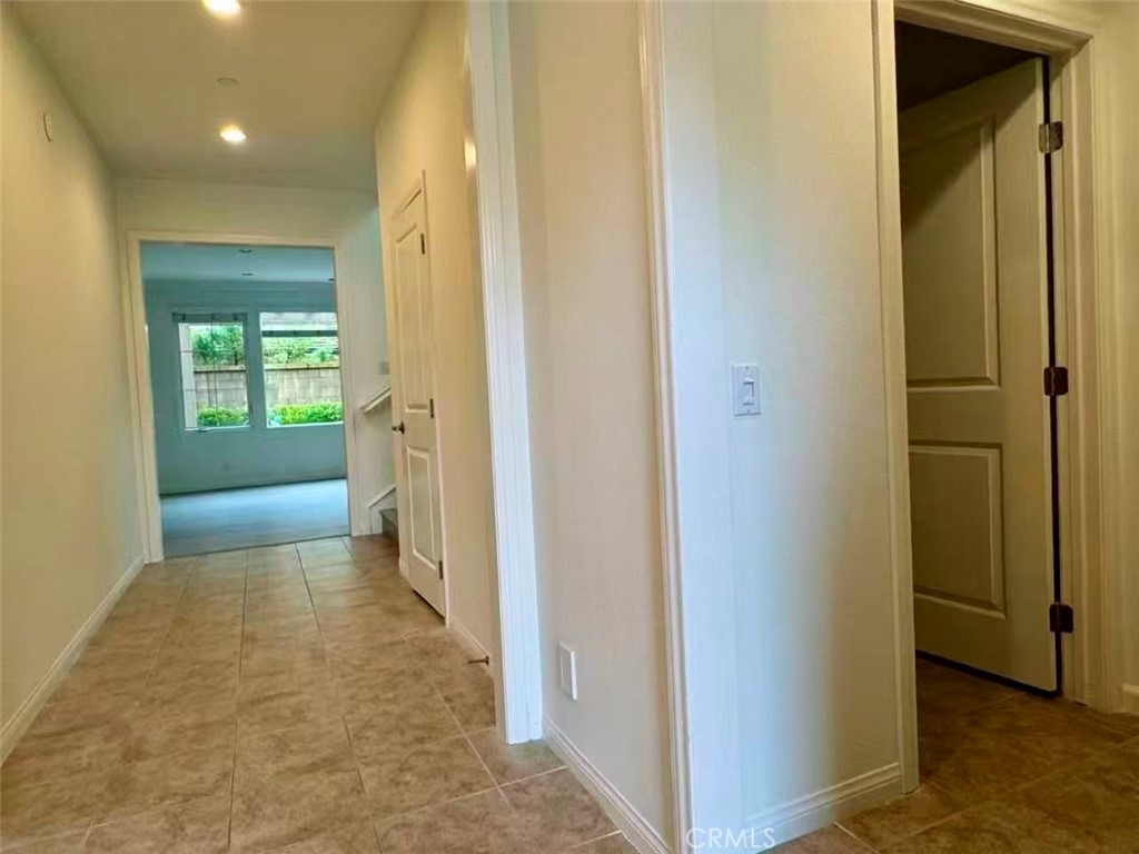 MLS #OC25239947 image #9