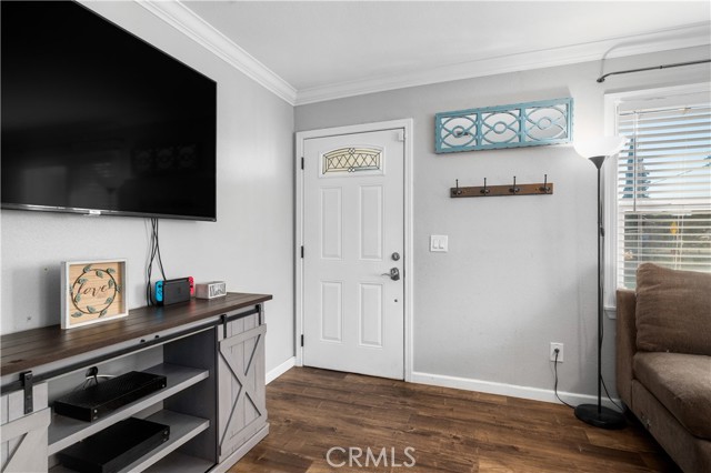 MLS #OC25239968 image #1