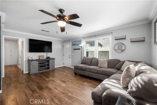 MLS #OC25239968 image #3