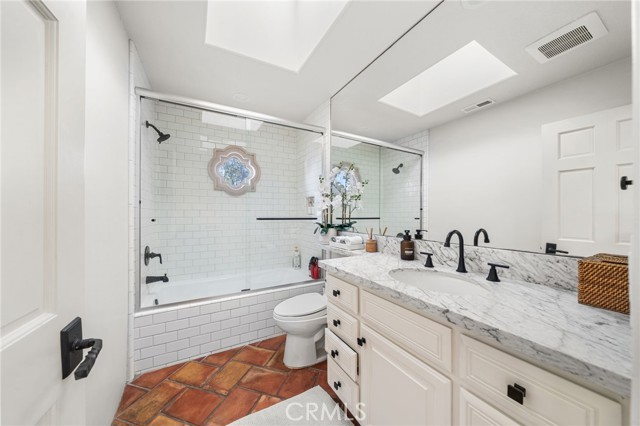 MLS #OC25239984 image #41