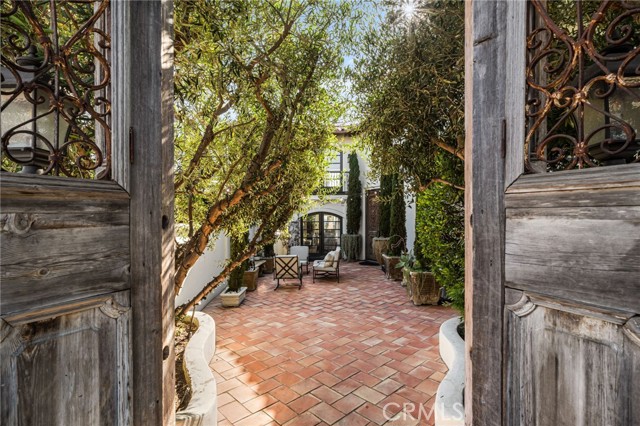 MLS #OC25239984 image #53