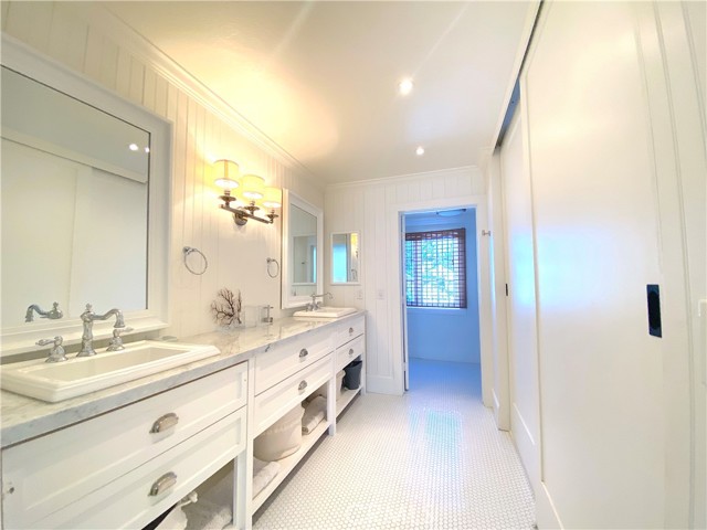 MLS #OC25239987 img 43