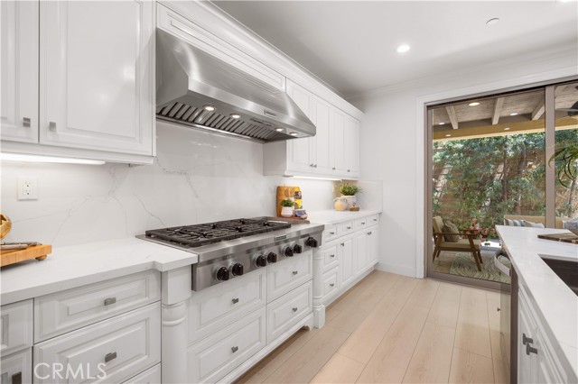 MLS #OC25240001 image #16