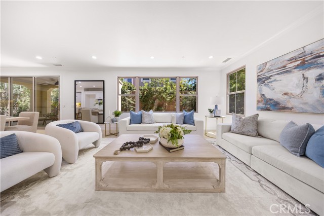 MLS #OC25240001 image #23