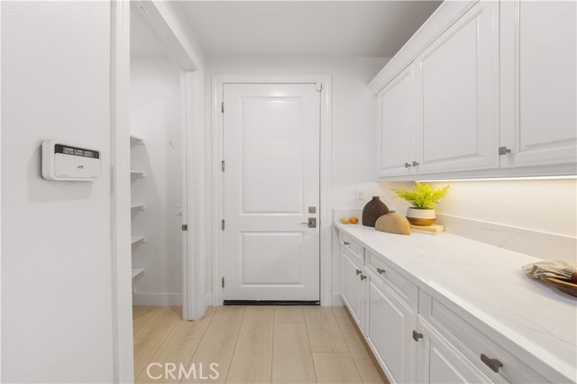 MLS #OC25240001 image #24