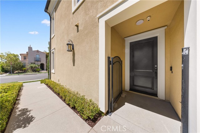 MLS #OC25240001 image #3