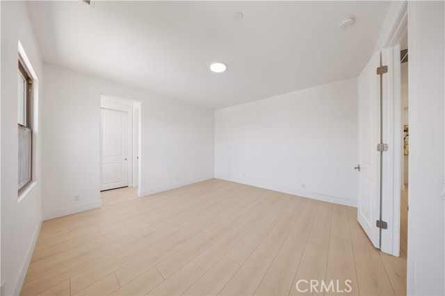 MLS #OC25240001 image #39