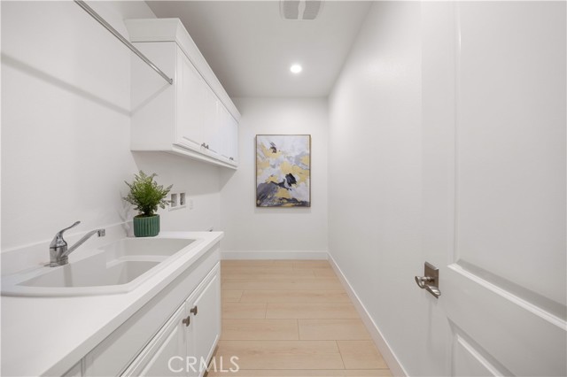 MLS #OC25240001 image #47